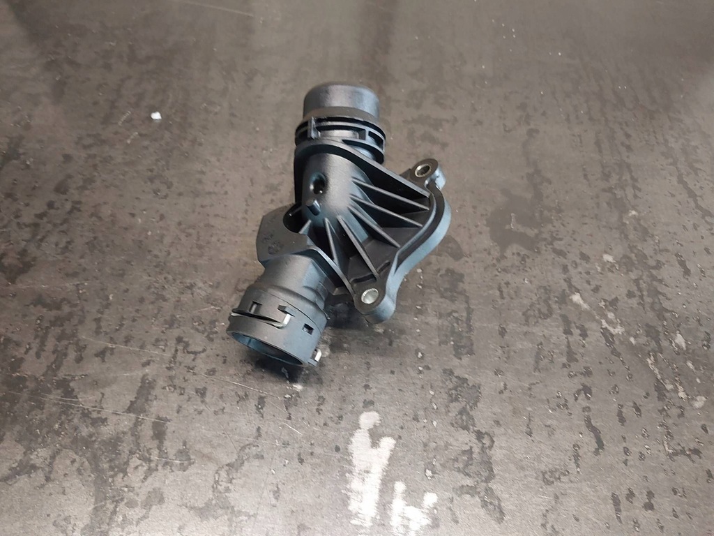 фото №5, Термостат / корпус термостата bmw 3 e46 320d m47d20 204d4 501144