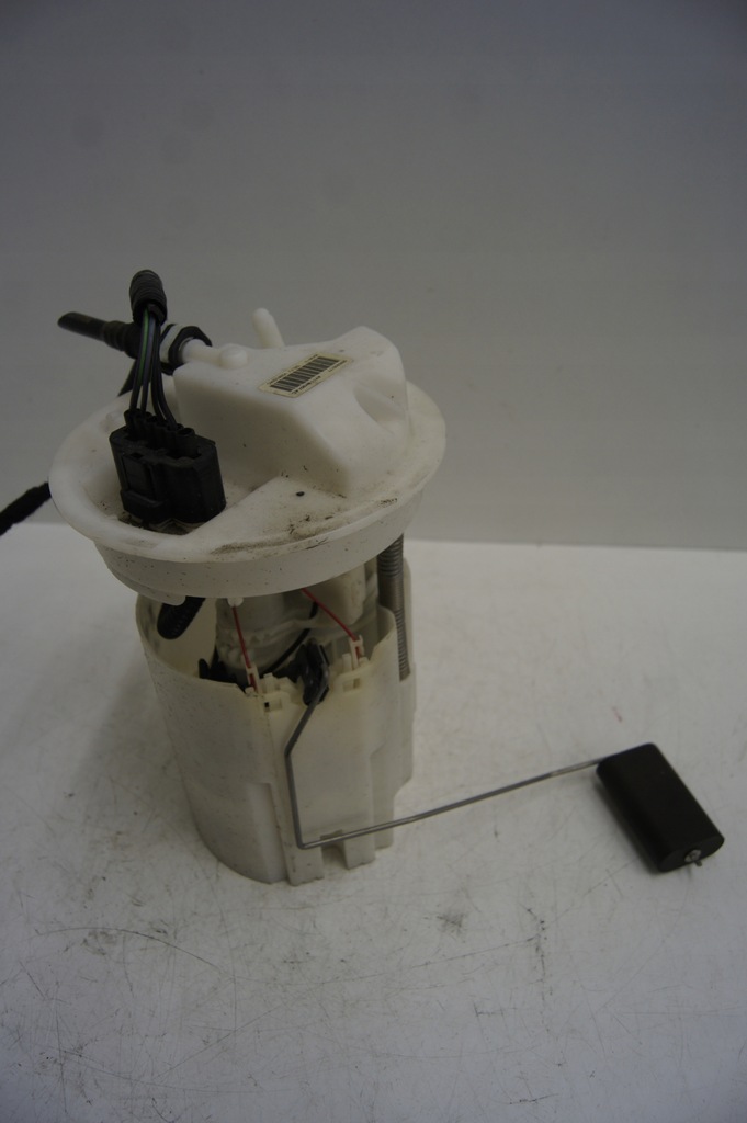 фото №1, Насос пального b-max 1.6