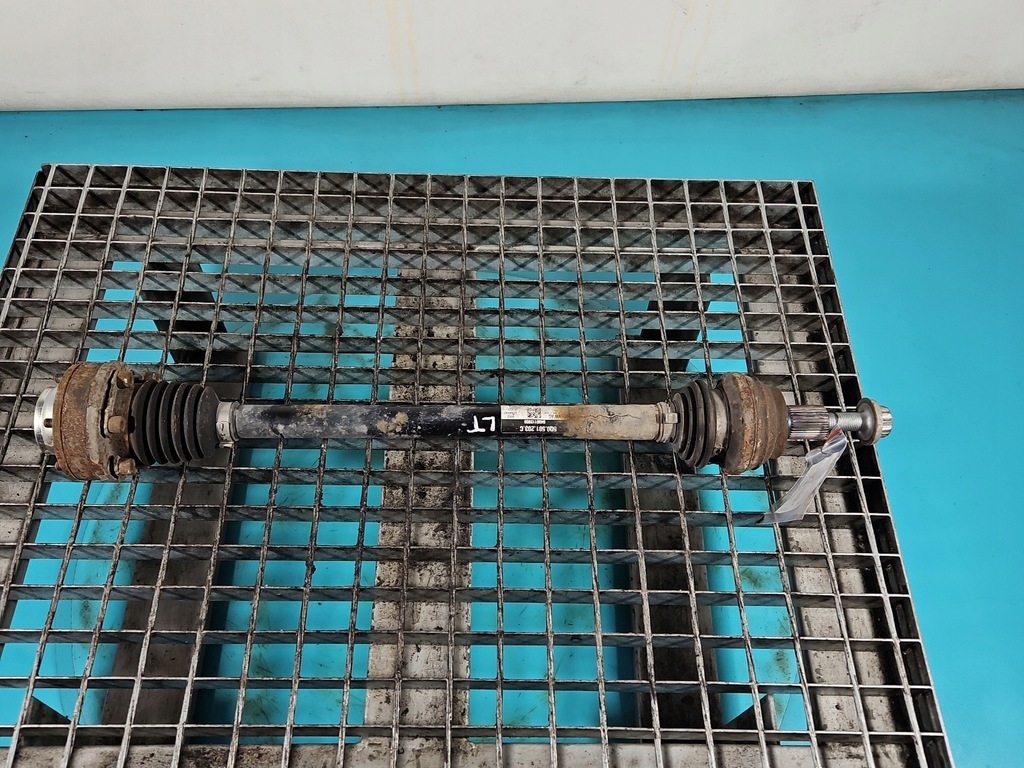 фото №1, Приводной вал задняя левая skoda karoq 2.0 tdi автоматическая коробка передач 4x4