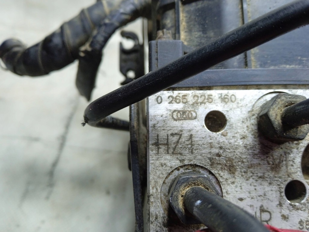 фото №7, Насос тормозная abs 6q0614517e seat ibiza iii