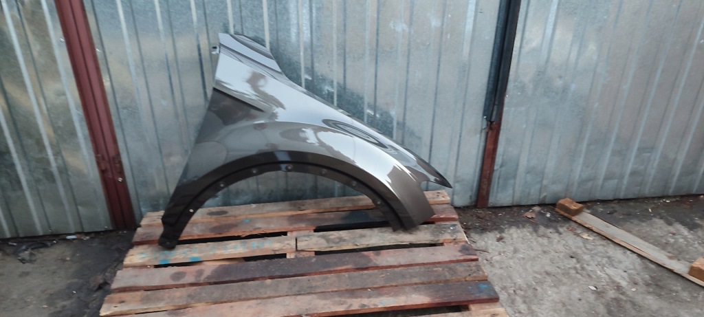 фото №2, Крила правий перед передній vw volkswagen t-roc t roc przedlift 17-22r lb8r