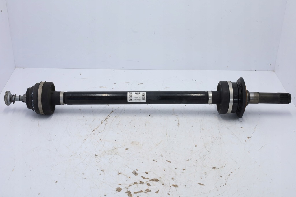 фото №1, Приводной вал правая задняя задняя bmw m8 f91 f92 8092498