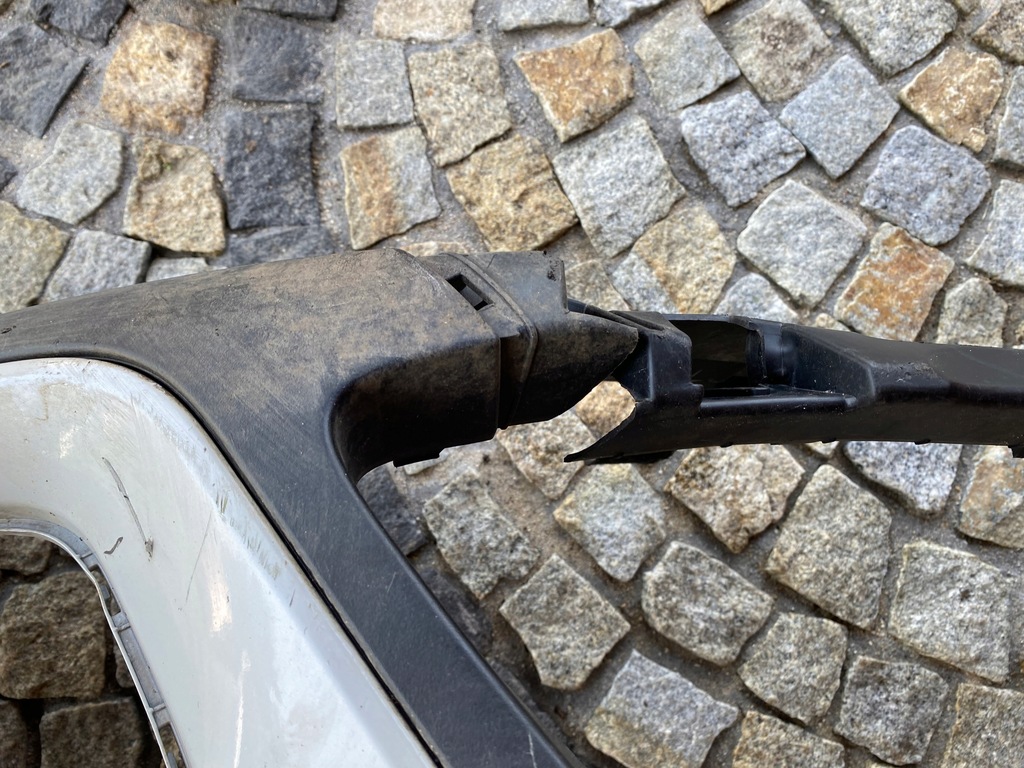 фото №8, Bmw x1 f48 бампер накладка решітка перед оригінал