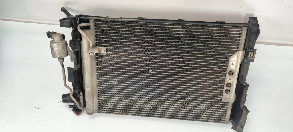 Ремінь передній радіатор 1685000193 mercedes a klasa w168 Зі Шроту