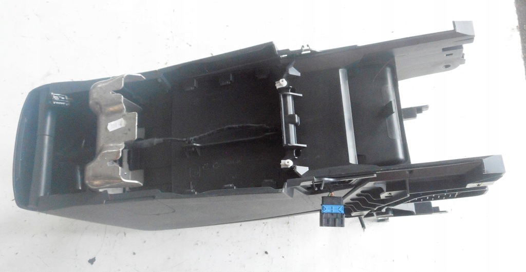 фото №7, Peugeot 5008 12r туннель средний