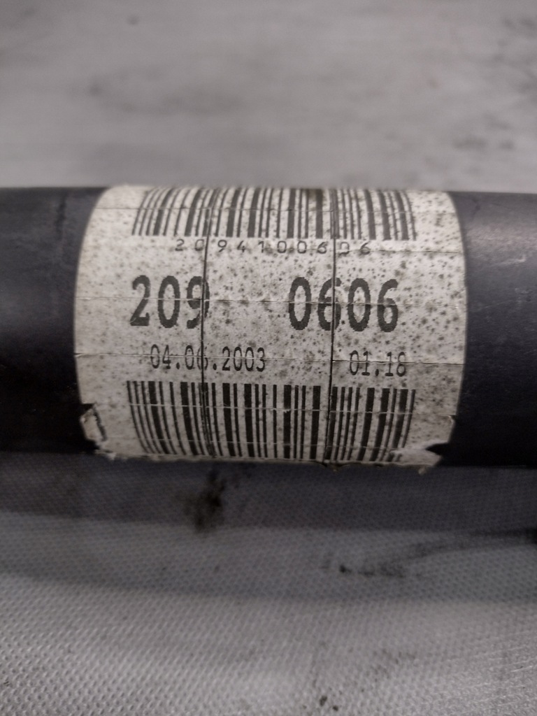 фото №11, Mercedes w203 kombi c200k 03r wal приводной 2090606