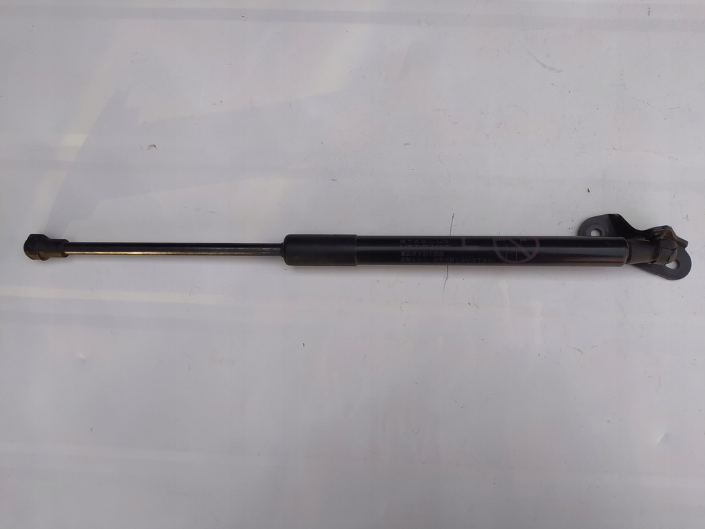 фото №1, Привід амортизатор кришки - toyota auris ii 2