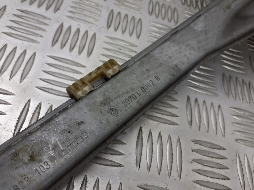 фото №4, Механизм стекло левый перед renault laguna iii 807010002r