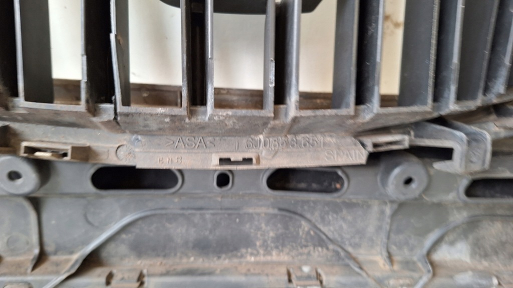 фото №9, Seat ibiza iv 6j бампер перед 6j0807221 оригинал