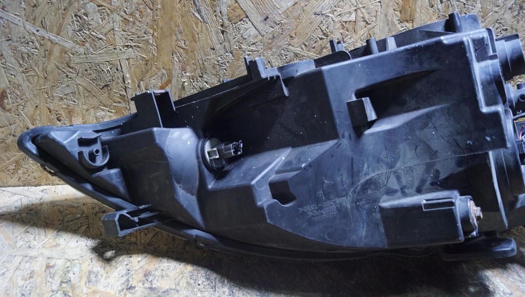 фото №8, Honda fr-v лампа левая перед uk