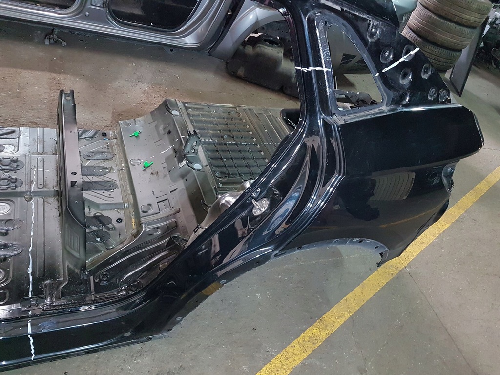 фото №5, 2022 volkswagen id.4 четверть задняя 11a809837