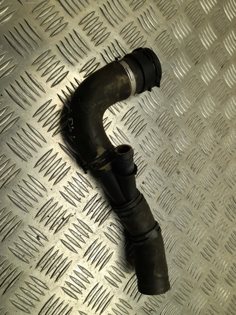 Купить Пабтрубок  жидкости охлаждающий land rover range rover velar 2017 1321190a