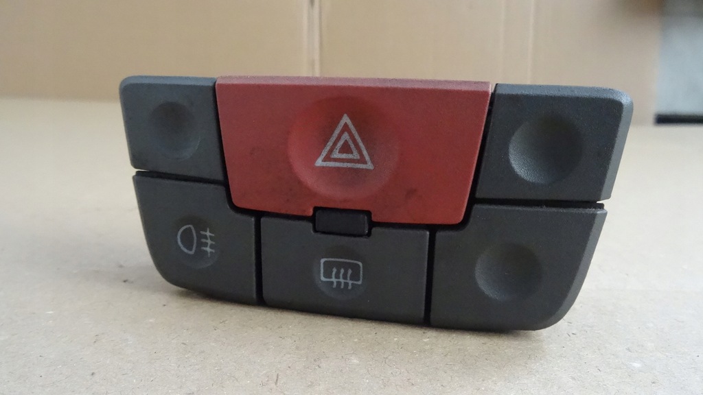 фото №1, Panda 2 ii переключатель аварийных 735357118