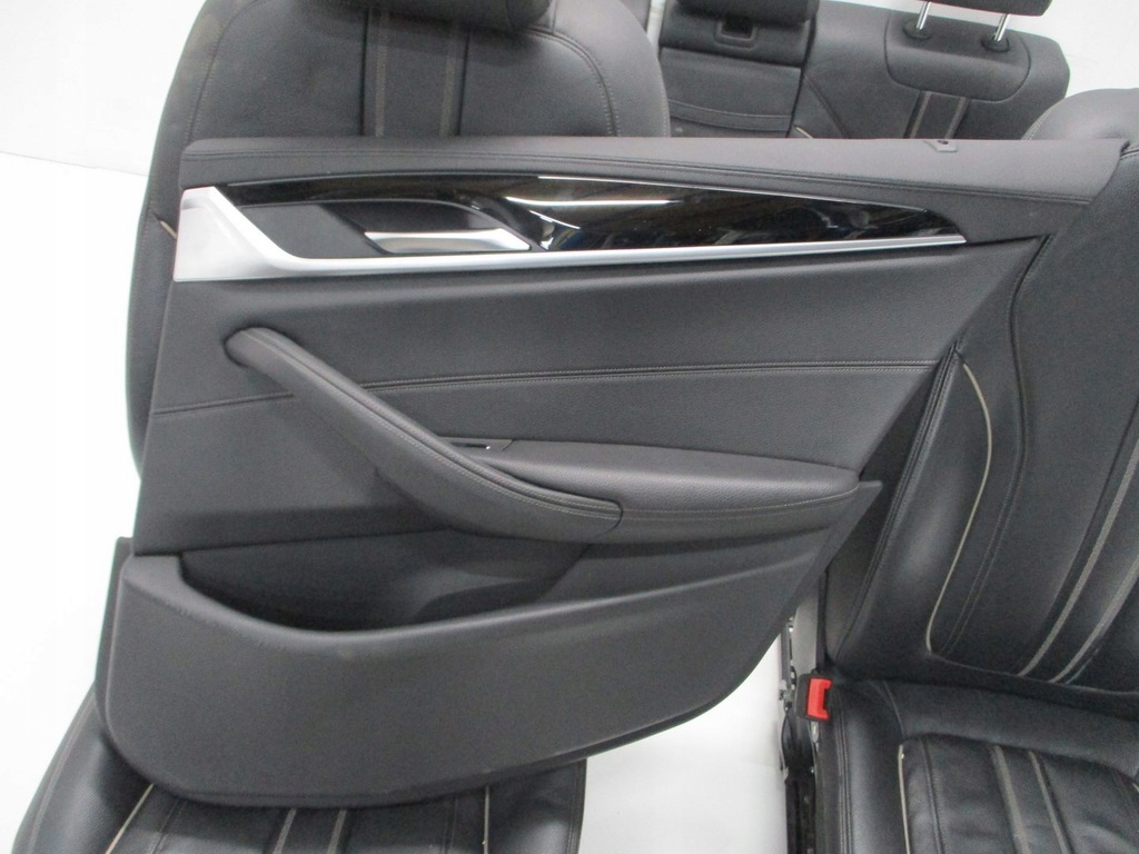 фото №6, Оббивка шкіра сидіння bmw 5 g30 18r sedan