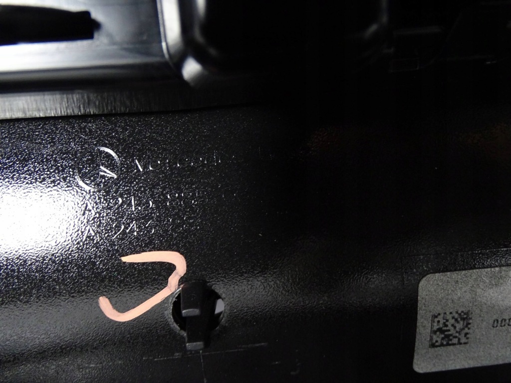 фото №11, Бампер перед передній mercedes eqa 243 w243 версія 6xpdc + радар