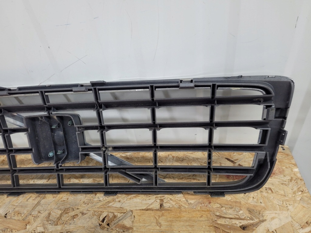 фото №13, Решётка радиатора решётка радиатора бампера перед volvo s80 2 ii 06-