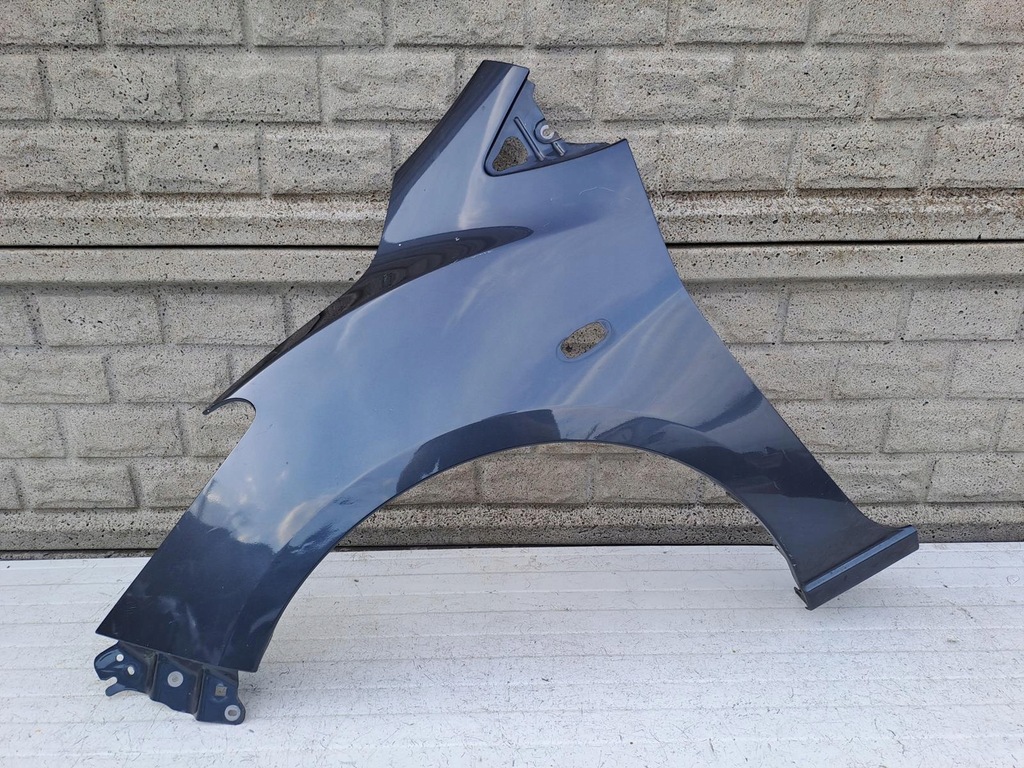 фото №1, Mazda 2 ii 2007-2015 крила правий передній