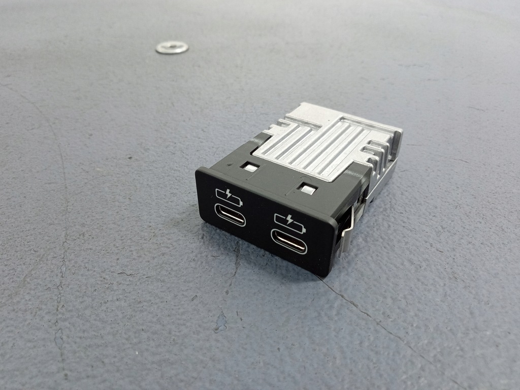 фото №7, Bmw g11 g12 g30 разъём порты usb c 8711938