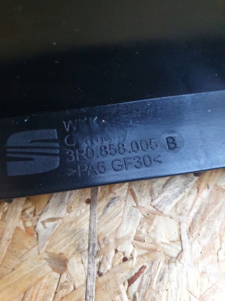 фото №2, Каркас рамка радіо консолі 3r0858005b seat exeo