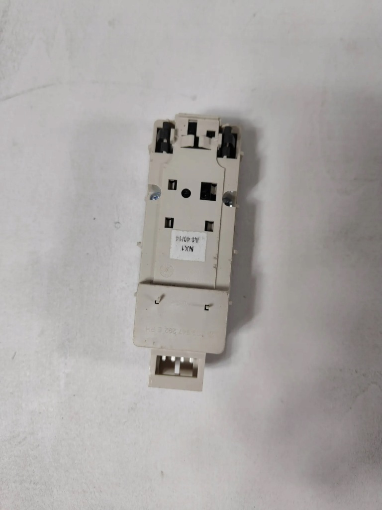 фото №6, Vw passat b8 kombi задняя правая лампа освещение кабины led панорама