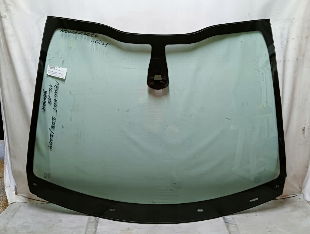 фото №1, Стекло передняя peugeot 208 / 2008 2012-18 датчик