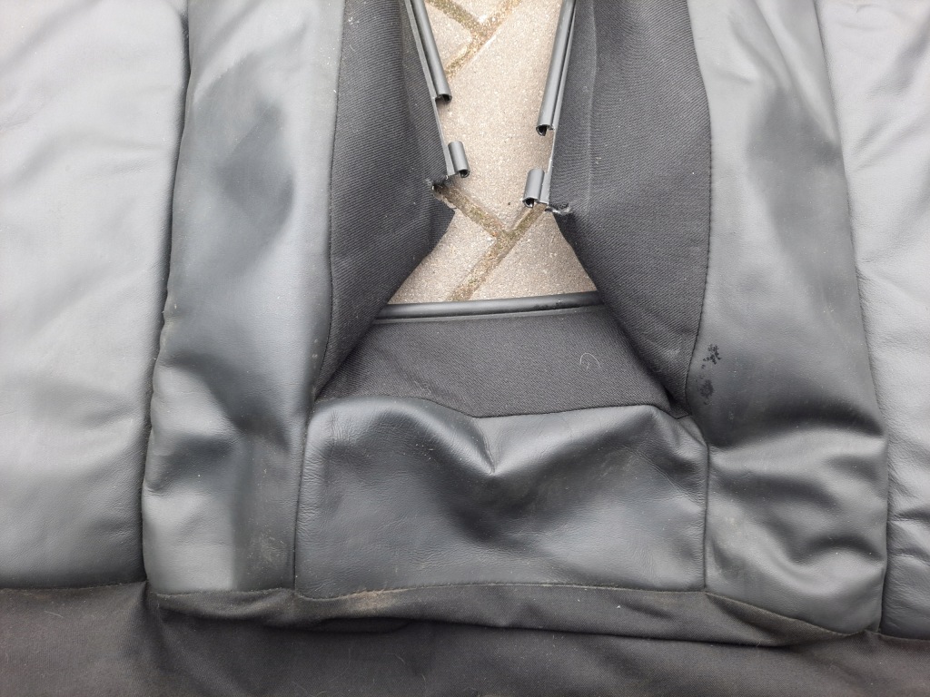 фото №7, Обивка сиденье задняя кожа mercedes cls w219