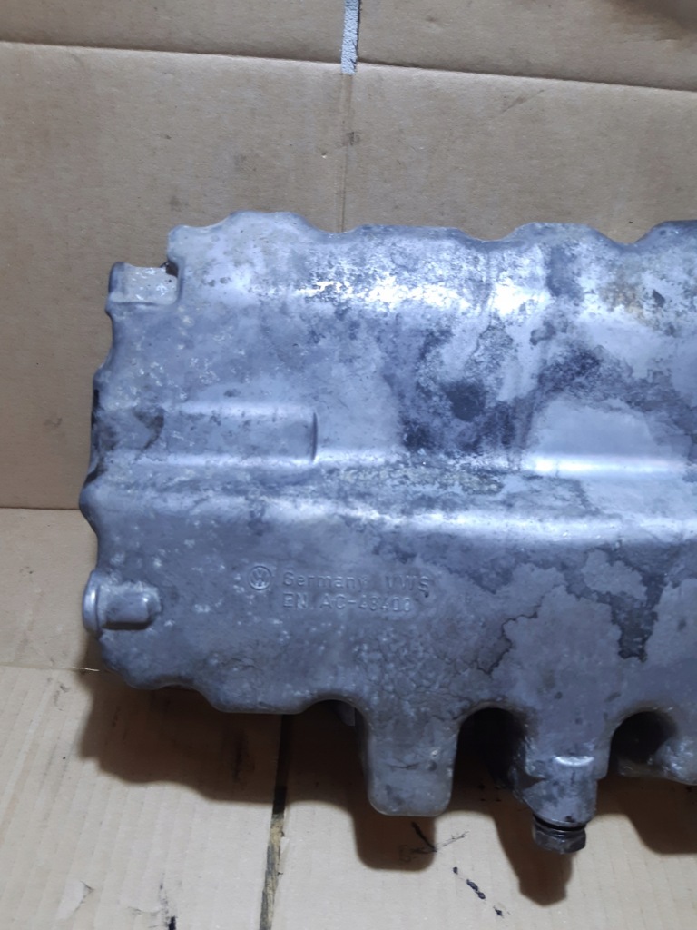 Audi a3 8p 2.0 tdi піддон масляна датчик 03g103603ad Оригінал