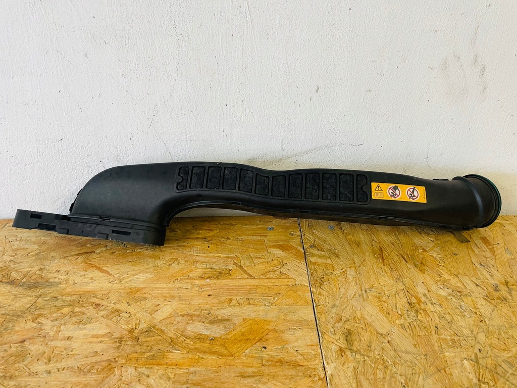 фото №1, Труба повітрозабірник mercedes a177 w247