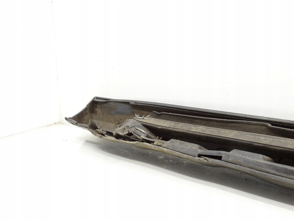 фото №9, Молдинг поріг права audi a1 8x lift s-line lx7m