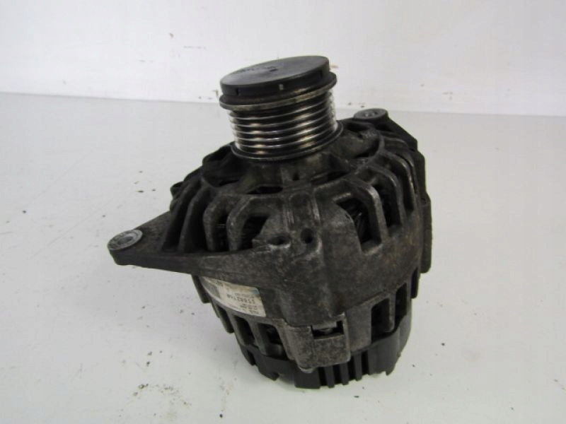 Купить Megane scenic 1 генератор двигателя 1.9 dci valeo