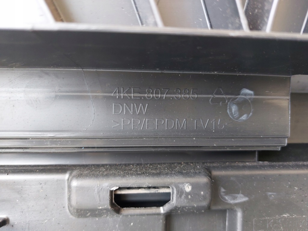 фото №10, Audi e-tron 4ke s-line бампер задня 4ke807521 b оригінал