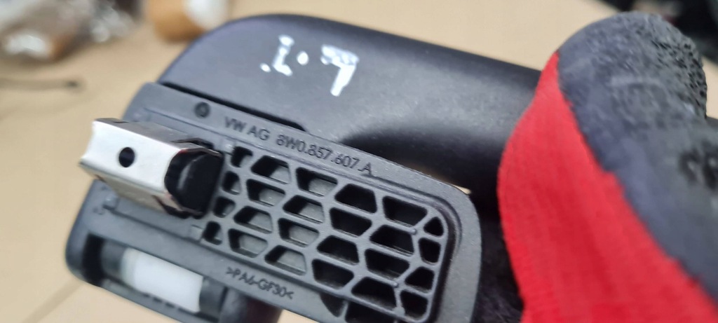 фото №9, Sq8 4m rsq8 q8 ручка стельовий ліва лівий задня sline 8w0857607a a4 b9 a5