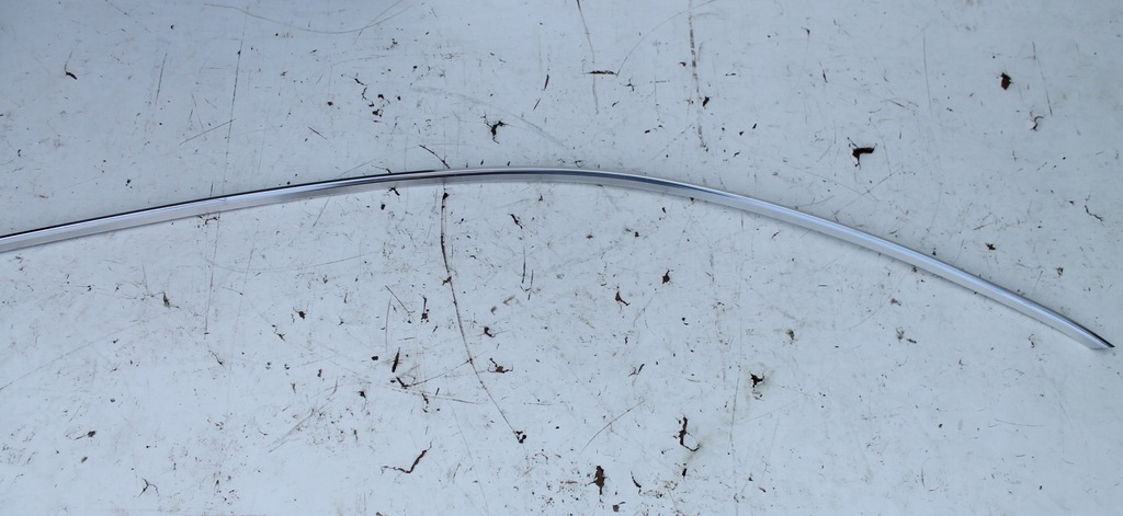 фото №1, Audi a4 b8 lift kombi молдинг хром права