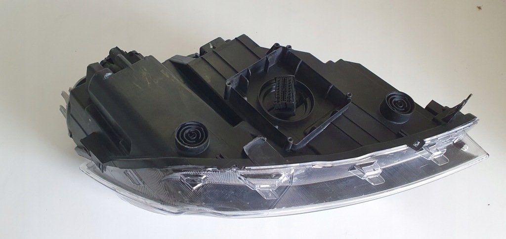 Seat ateca 576941007f фара левая full led в Украине