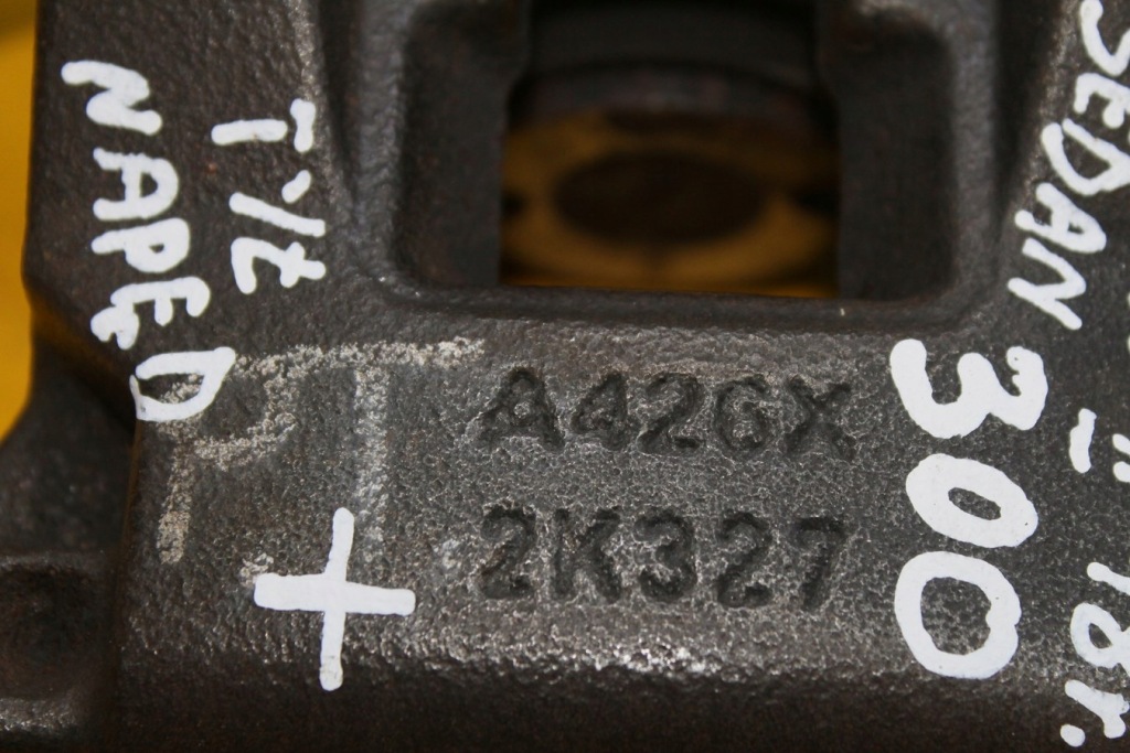 фото №7, Суппорт правый задняя jaguar xf ii x260 gx73-2k328-bf