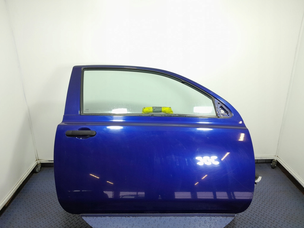 фото №1, Nissan micra k12 hb 3d дверь перед передние правое bw6