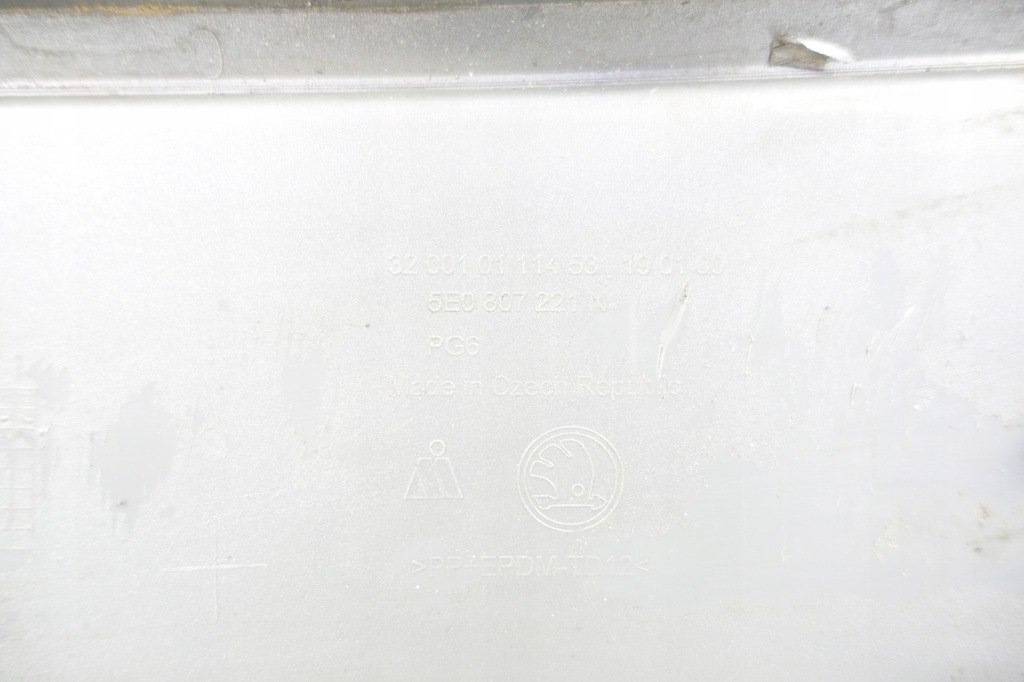 фото №13, Skoda octavia iii lift 2016- бампер перед передній 5e0807221n