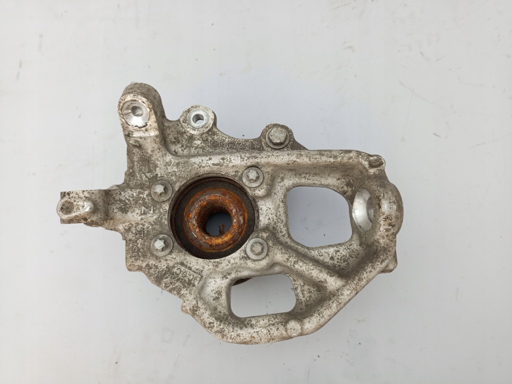 Купить Mercedes gle gls w167 4 matic поворотный кулак ступица левая задний  задняя 16721l