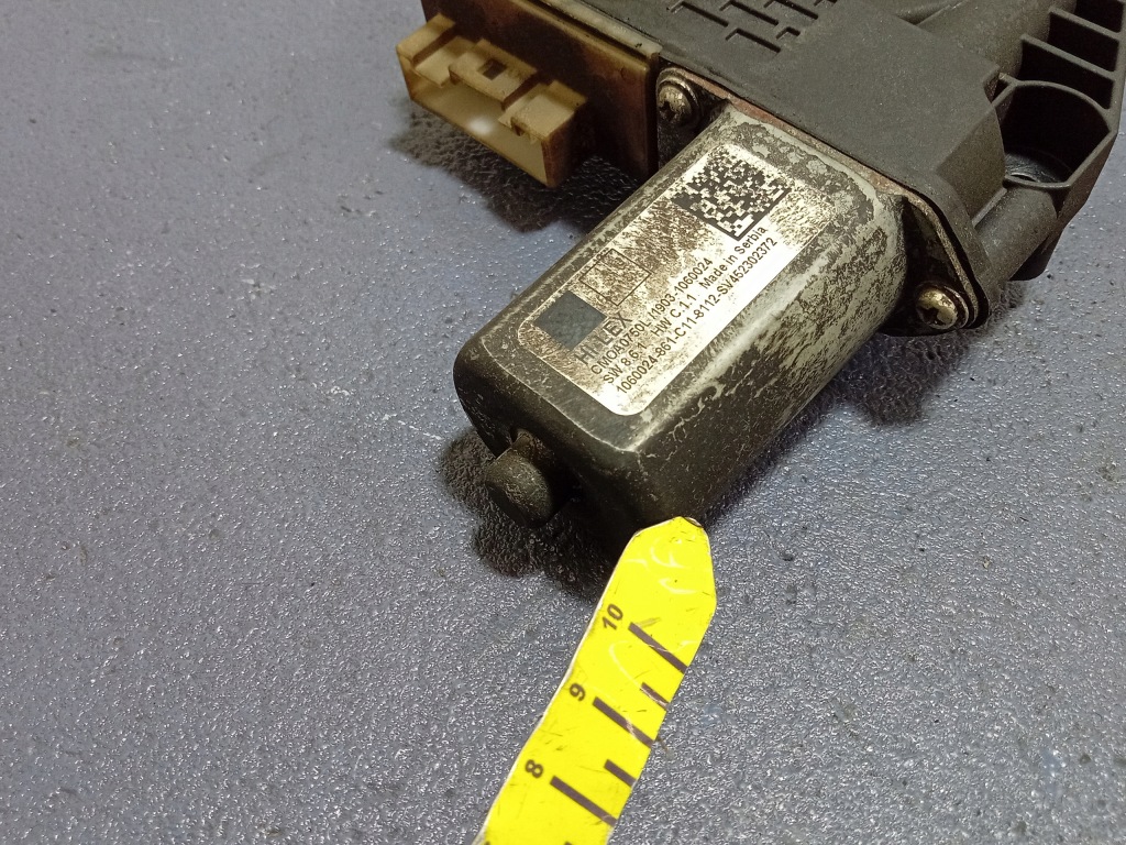 фото №5, Bmw 1 f40 моторчик стекло перед левый 1060024