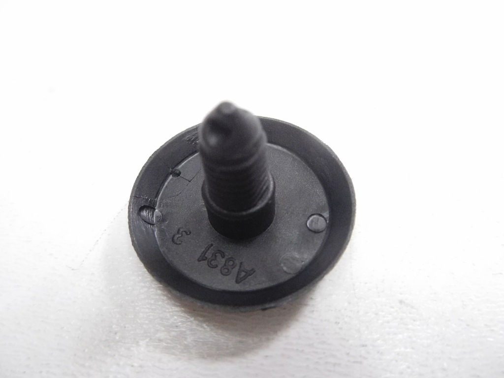 фото №5, Клипса крышка штифт alfa romeo stelvio fiat panda ii doblo 09-23