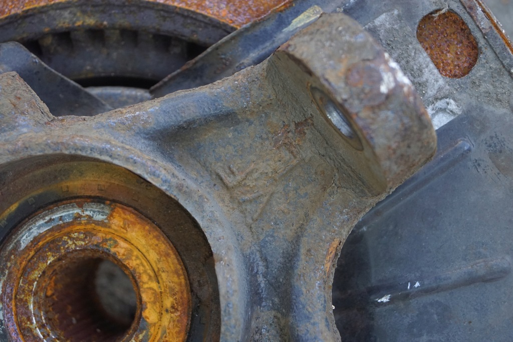 фото №10, Поворотний кулак амортизатор лівий перед hyundai i40