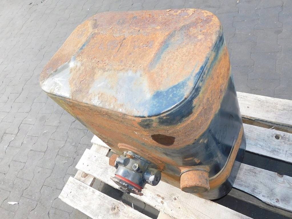 фото №9, Iveco eurotech 99r бак гидравлики 63/50/33