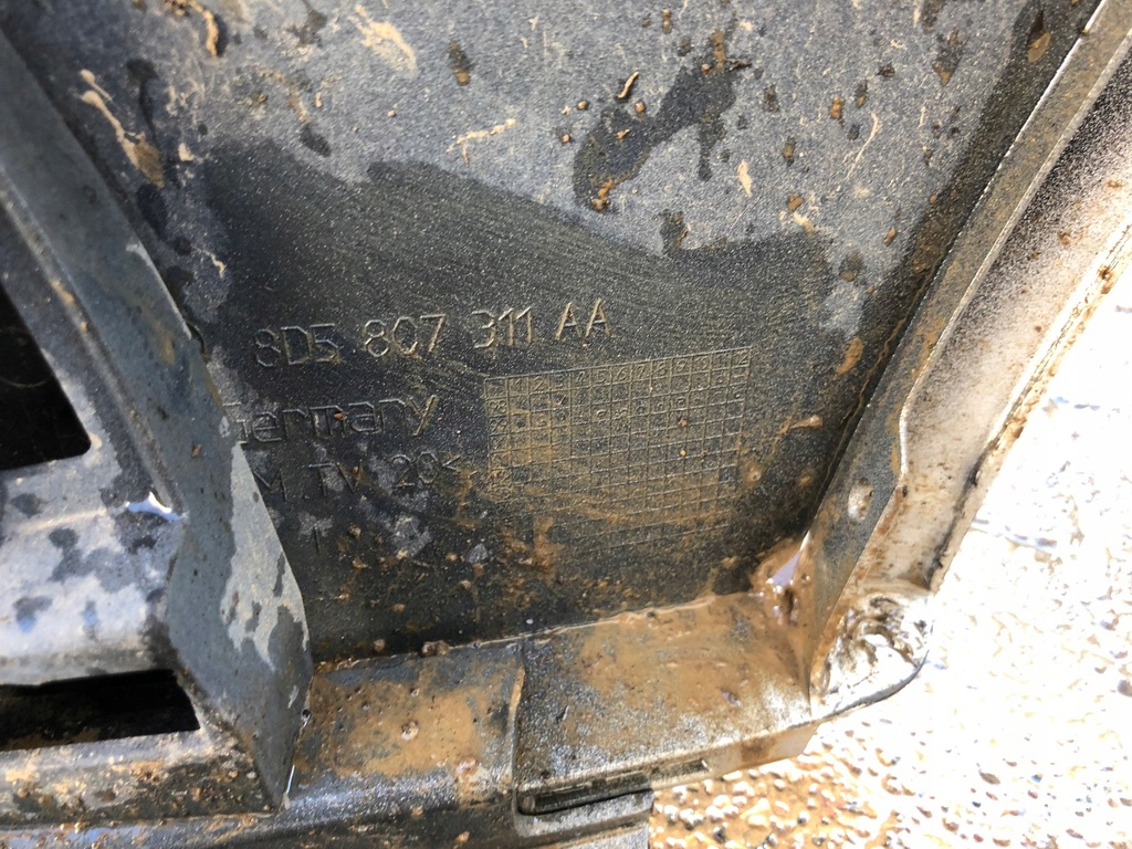 фото №8, Бампер задня задній audi a4 b5 sedan 8d5