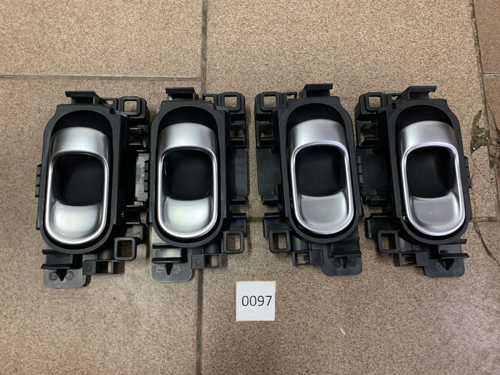 фото №1, Citroen c3 aircross klaka внутренняя левая правая