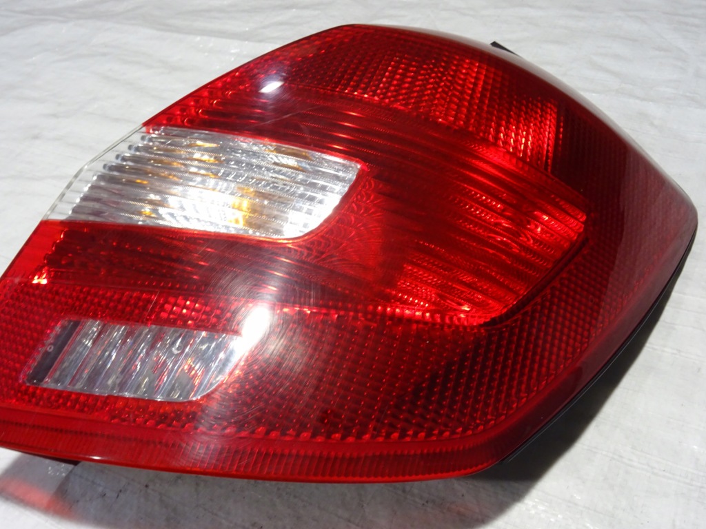 Фара задня fabia 2 2 правий 2007-2014 5j6945112 Недорого