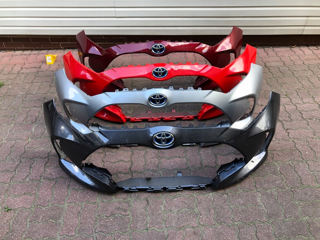 фото №1, Toyota yaris iv бампер передний