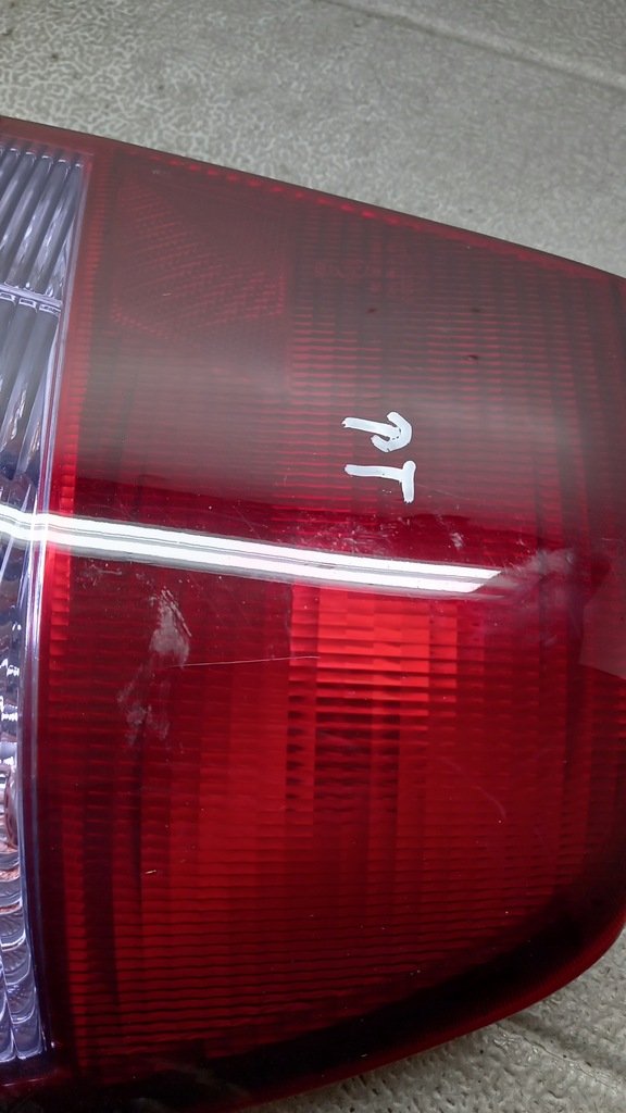 фото №6, Лампа правая задняя hyundai accent 01r hb