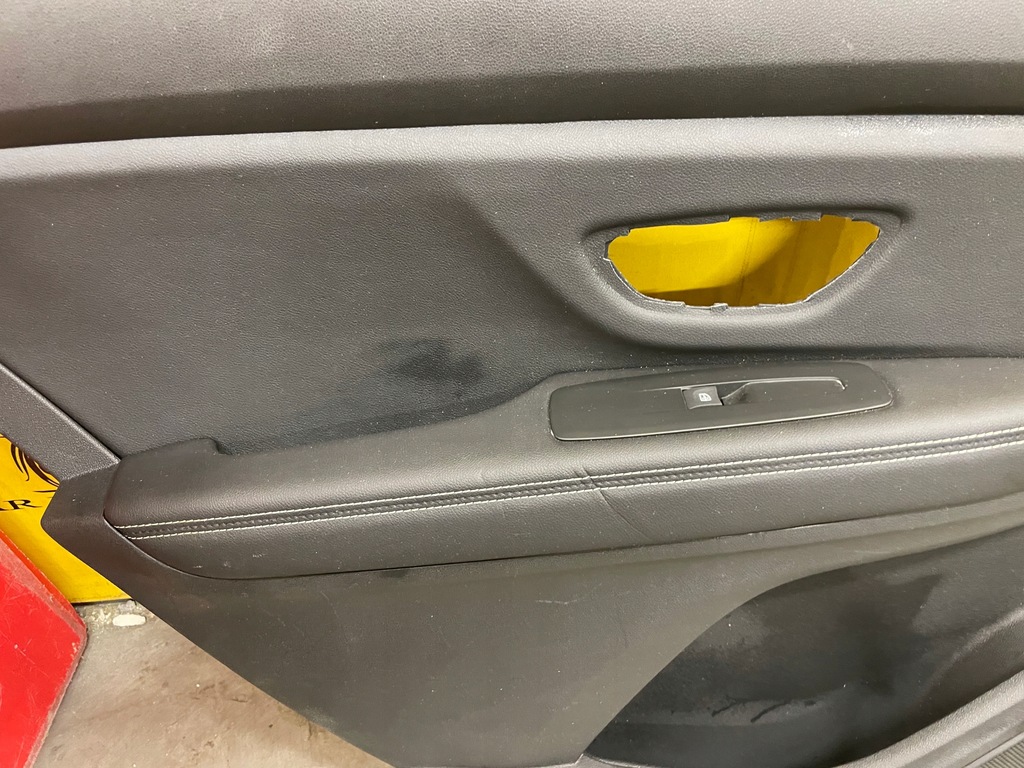 фото №4, Обшивка обивка дверь левый задняя renault scenic iv