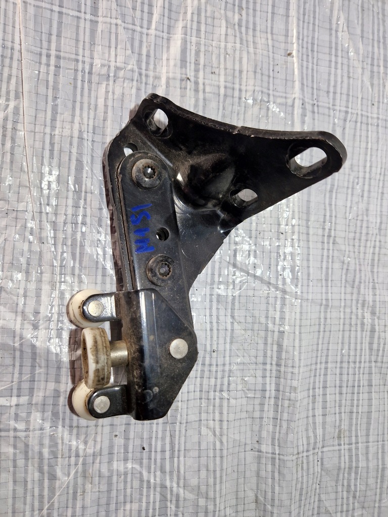 фото №1, Vw crafter ii man tge ролик дверь подрамник