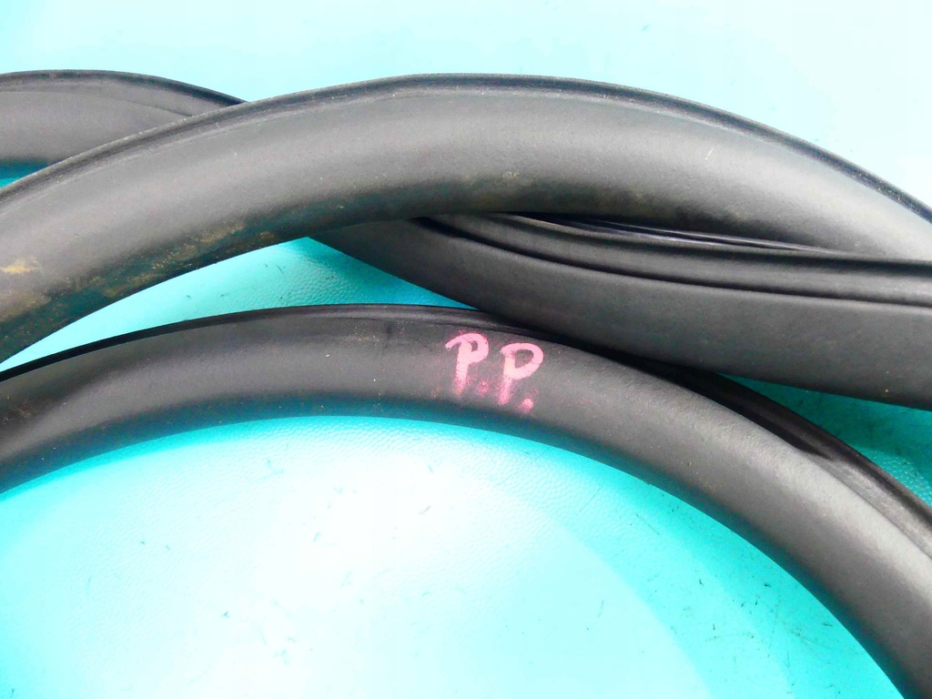 фото №2, Прокладка дверь перед правая jeep renegade